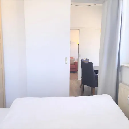 521, Seepark Apartment