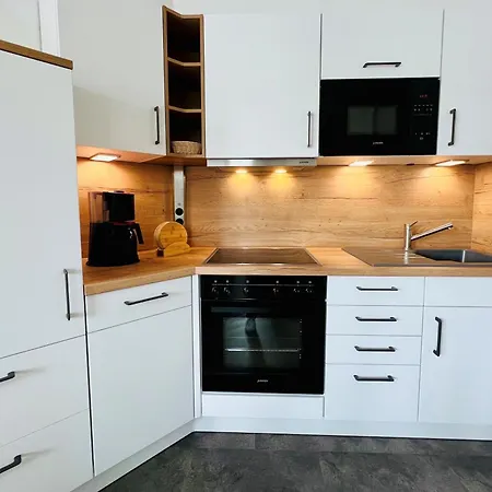 521, Seepark Apartment