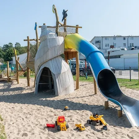 521, Seepark *